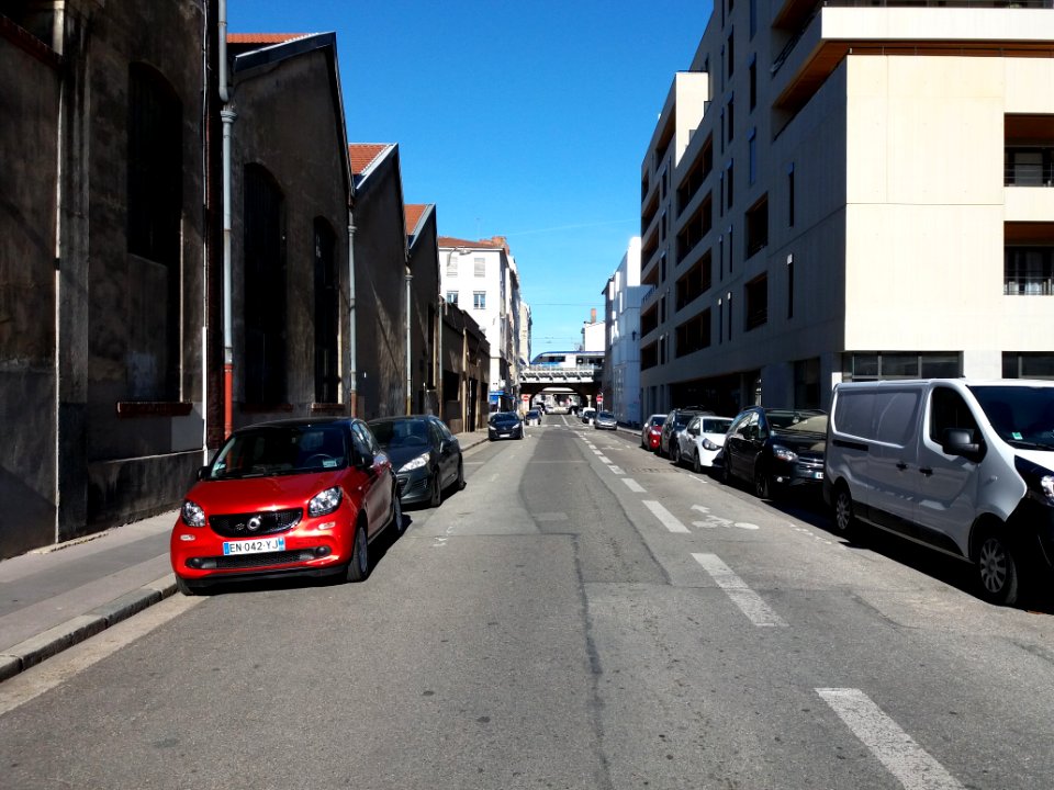 Lyon 2e - Rue Claudius Collonge, côté nord vu depuis le cours Suchet