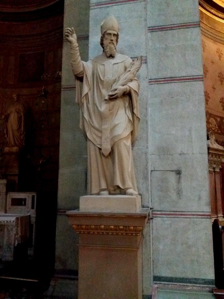 Lyon 4e - Rue Jacques-Louis Hénon - Église Saint-Denis, statue (2)