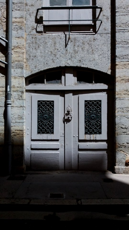 Lyon 2e - Rue d'Amboise - Porte au numéro 1bis