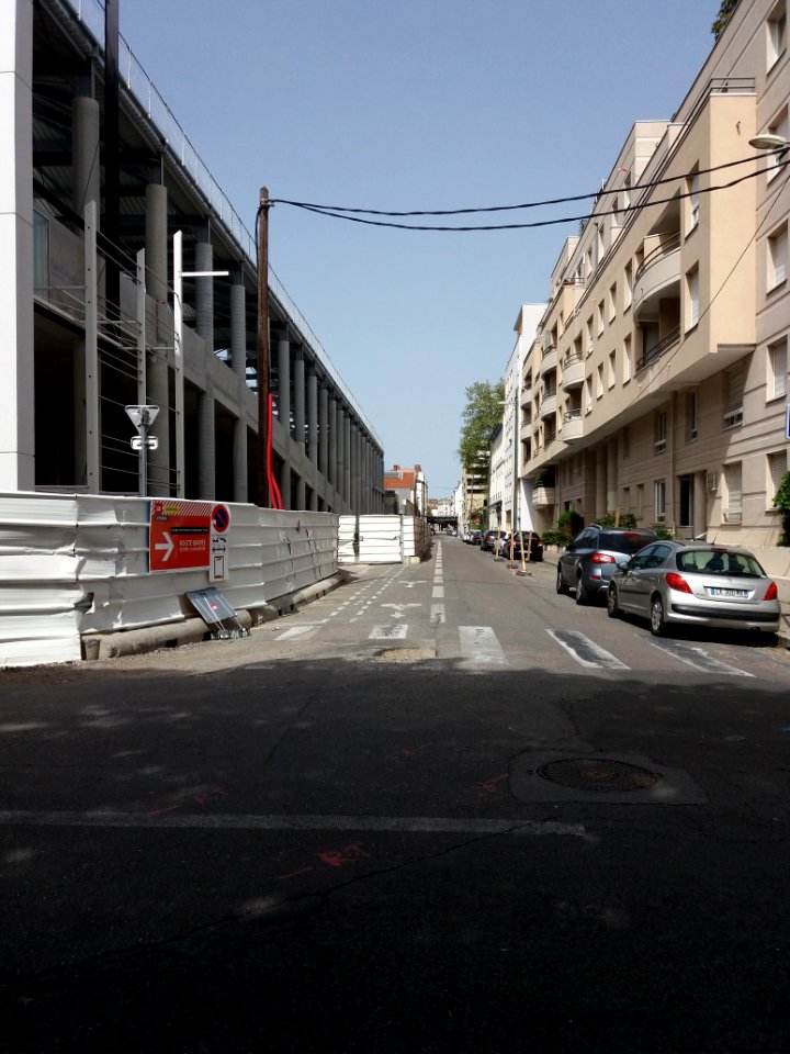 Lyon 2e - Rue Claudius Collonge, depuis la rue Bichat