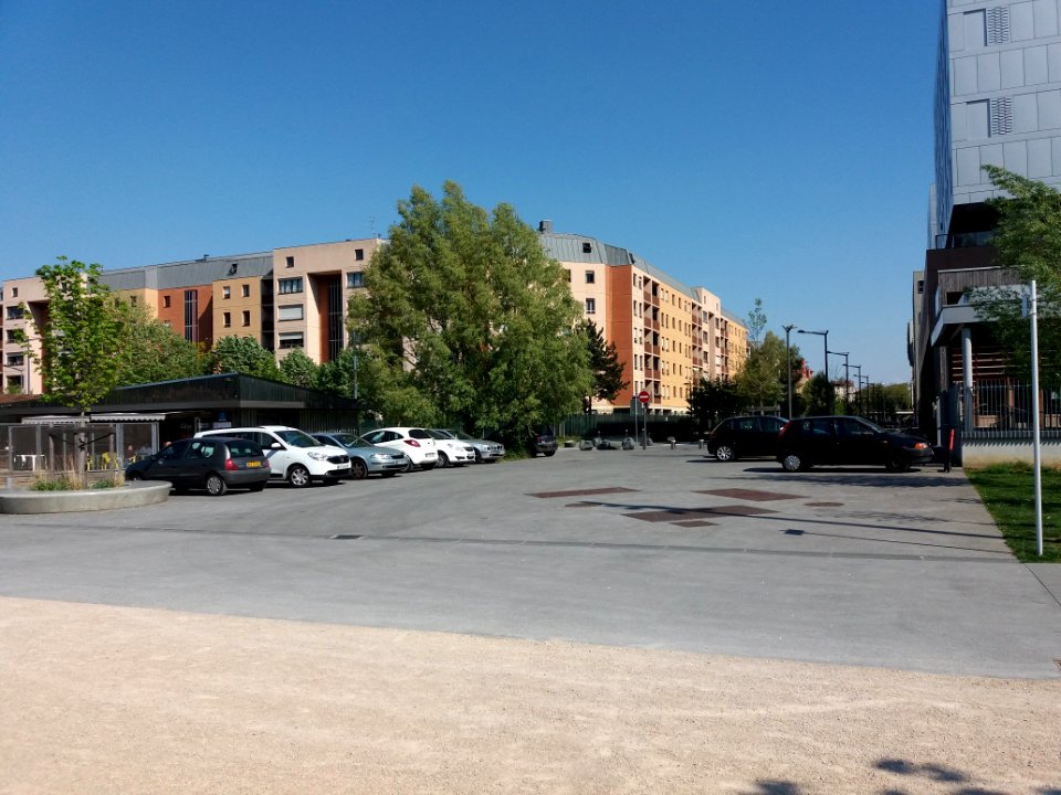 Lyon 2e - Place de la Tunisie, depuis le quai Rambaud, partie en face du cours Bayard