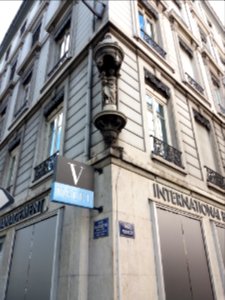 Lyon 2e - Quai Docteur Gailleton - Vierge à l'enfant, à l'angle de la rue Franklin