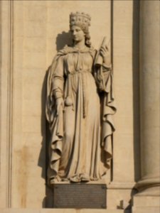 Lyon 2e - Quai Jules Courmont - Hôtel-Dieu - Statue d'Ultrogothe