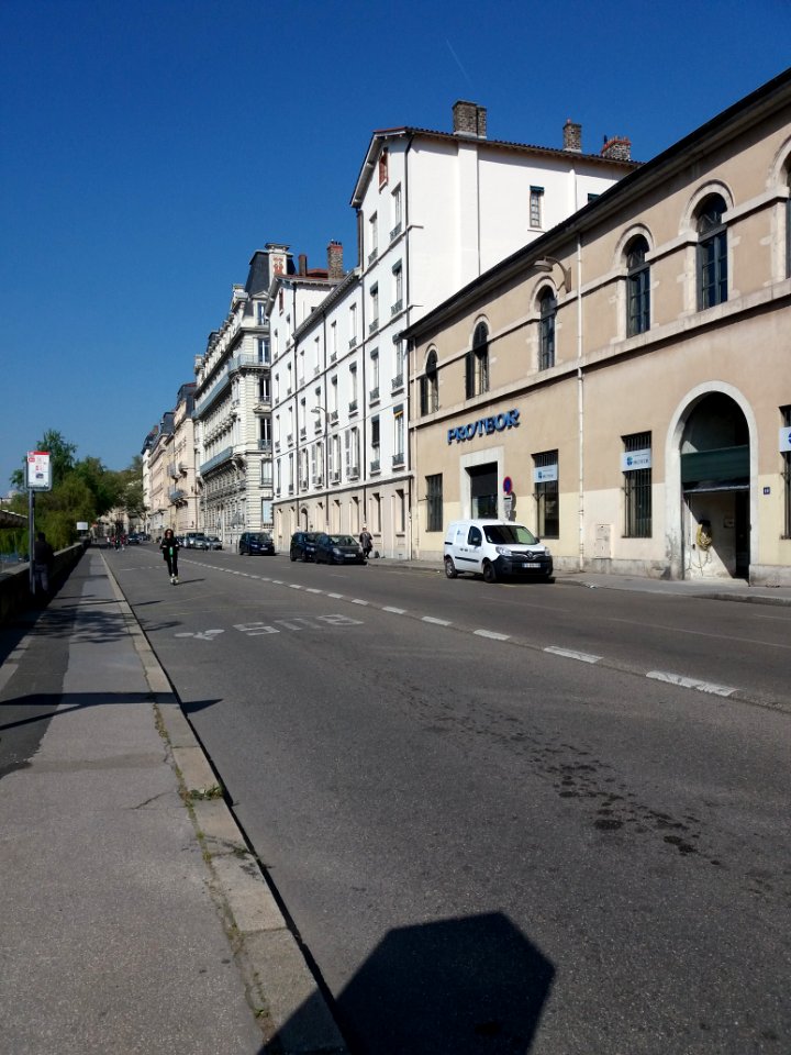Lyon 2e - Quai Maréchal Joffre, côté nord (1)