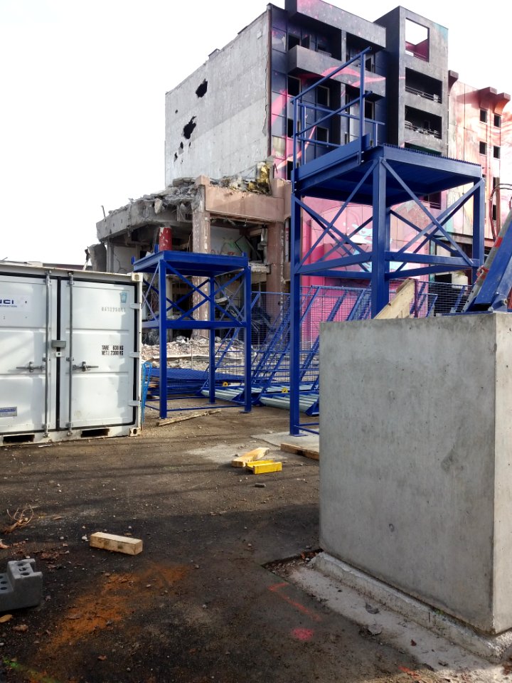Lyon 3e - Place Charles Béraudier, démontage des anciens hôtels