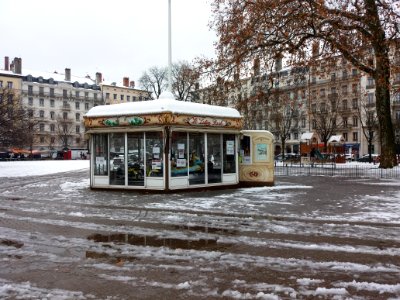 Lyon 2e - Place Carnot - Manège sous la neige