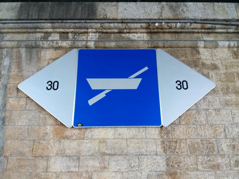 Lyon 2e - Ponts de La Mulatière - Panneau Autorisation de naviguer pour les bâtiments à rames