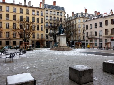 Lyon 2e - Place Ampère sous la neige