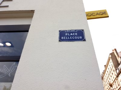 Lyon 2e - Place Bellecour, plaque