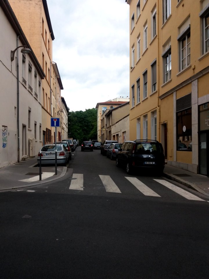 Lyon 4e - Impasse Gord, depuis la rue Denfert-Rochereau
