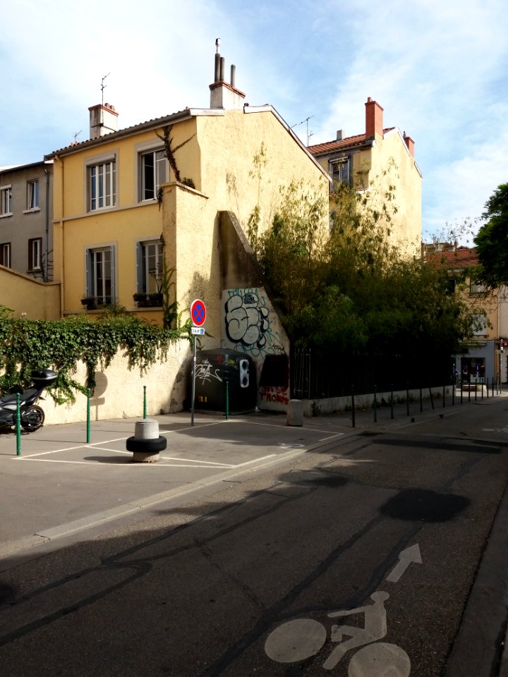 Lyon 4e - Rue Rosset, immeubles à l'angle de la Grande rue de la Croix-Rousse