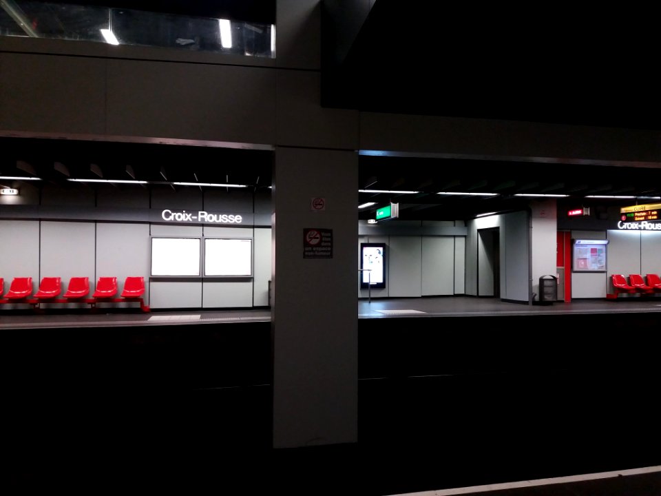 Lyon 4e - Métro Croix-Rousse, vue sur les quais