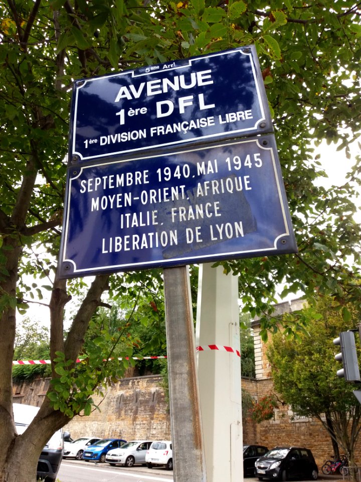 Lyon 5e - Avenue de la Première Division Française Libre, plaque