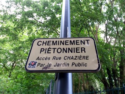 Lyon 4e - Chemin piétonnier entre rue d'Ypres et impasse Chazière - Plaque