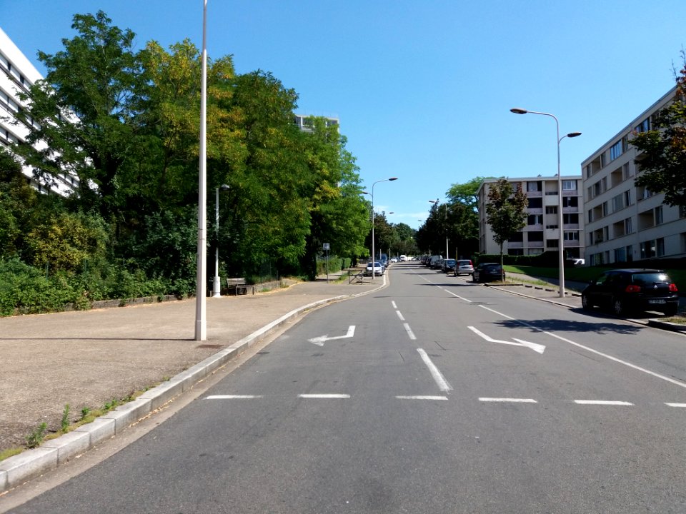 Lyon 5e - Boulevard des Castors, depuis la rue du Commandant Charcot