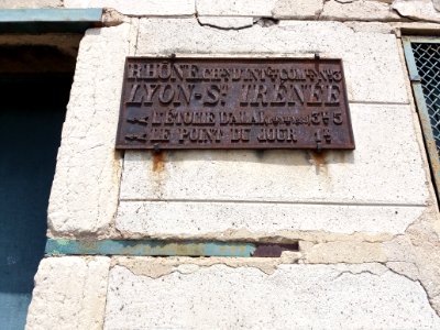 Lyon 5e - Avenue du Point du Jour, plaque de cocher Lyon - St Irénée