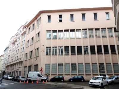 Lyon 3e - Rue Vendôme, angle de la rue Vaudrey, central téléphonique Moncey
