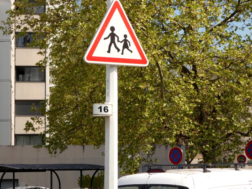 Lyon 4e - Rue Bouchon (ou rue Pernon) - Panneau avec indication du numéro 16