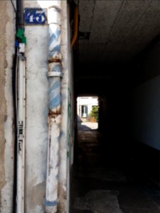 Lyon 4e - Rue Belfort, passage qui mène au numéro 45, depuis la rue