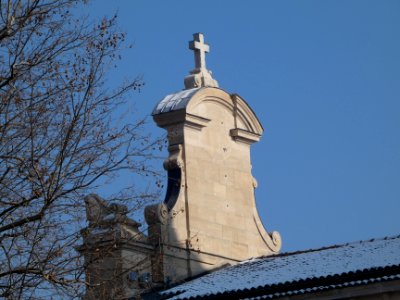 Lyon 4e - Église Saint Bruno lès Chartreux - Arrière de la niche du haut de la façade