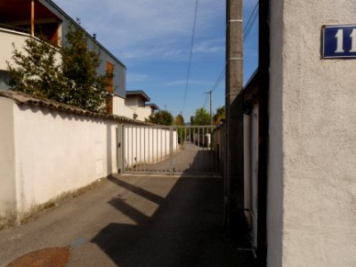 Lyon 4e - Impasse Devic - Depuis la rue Hermann Sabran 01