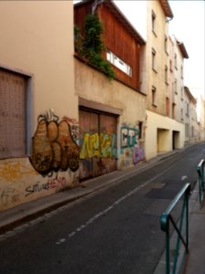 Lyon 4e - Rue Calas, immeuble au numéro 11