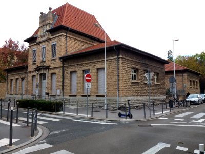 Lyon 3e - Rue Louis - École maternelle Anatole France, à l'angle de la rue Julien