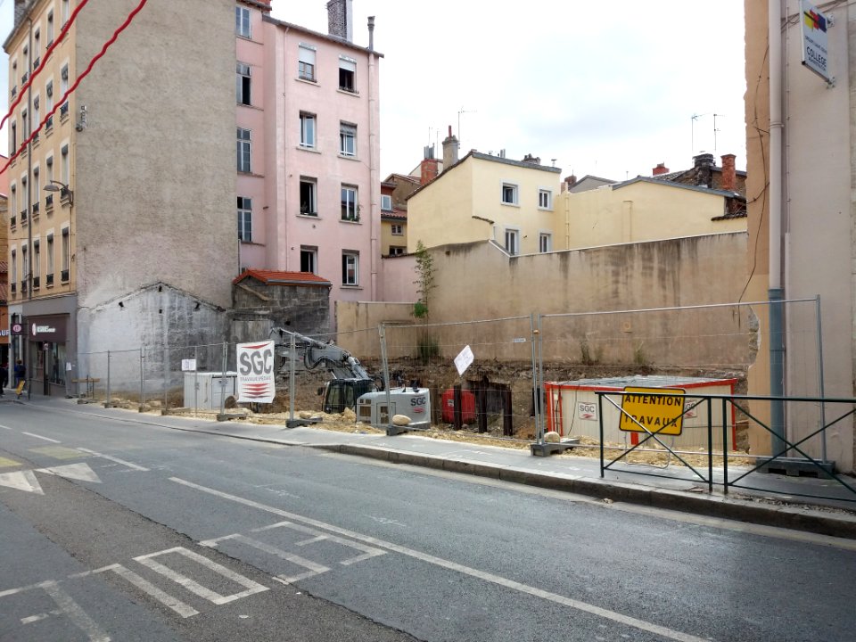 Lyon 4e - Rue Jacques-Louis Hénon, maison démolie (1)