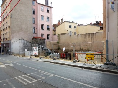 Lyon 4e - Rue Jacques-Louis Hénon, maison démolie (1)
