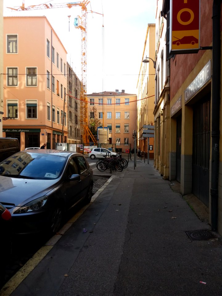 Lyon 4e - Rue Gigodot, vue sur l'impasse Gigodot
