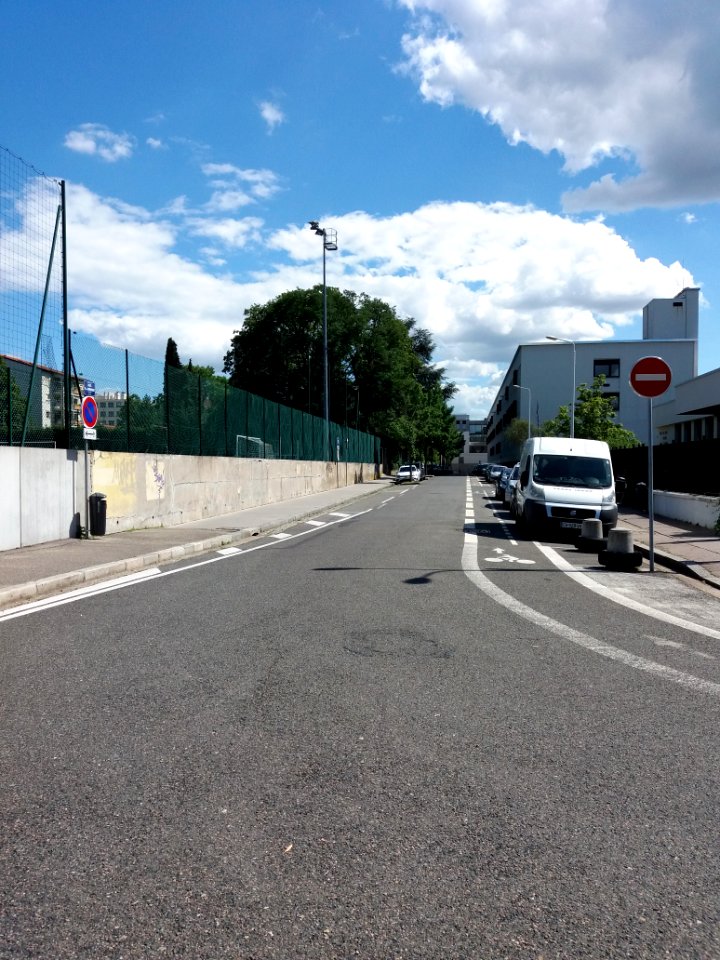 Lyon 4e - Rue Pétrus Sambardier, depuis la rue Louis Pize