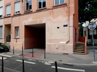 Lyon 4e - Traboule Cormier - Entrée côté rue Pelletier - Profil