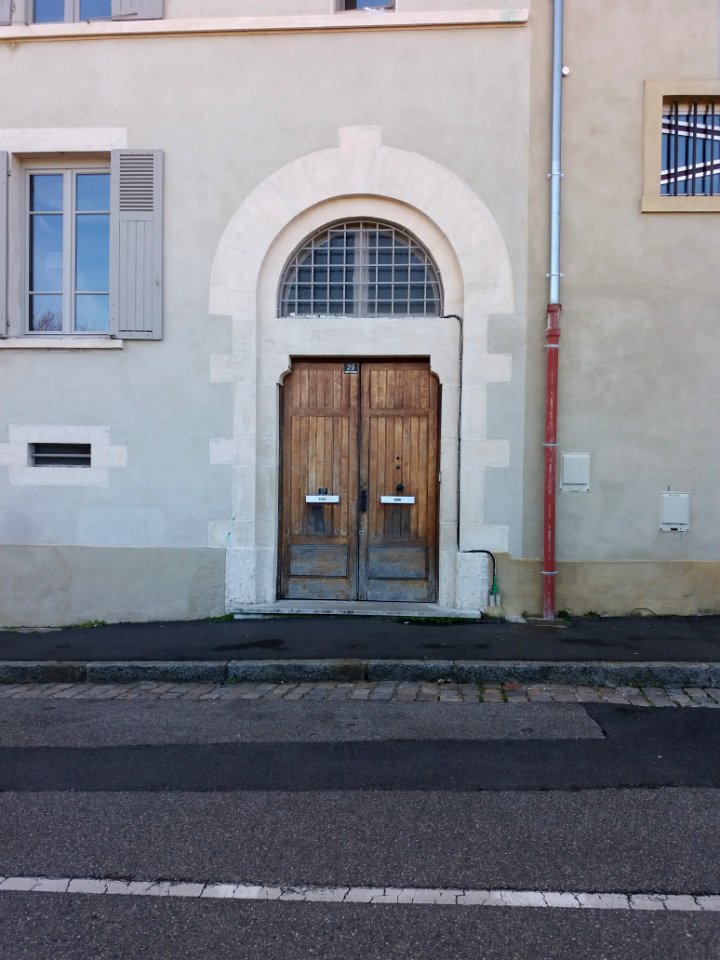 Lyon 5e - Chemin de Montauban - Sainte-Marie - La Solitude, porte au numéro 29