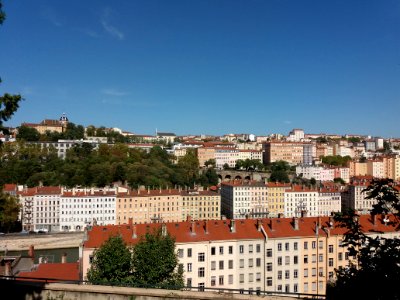Lyon 5e - Chemin de Montauban - Couvent des Carmes déchaussés, vue sur Lyon (01)