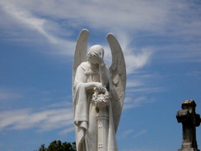 Lyon 5e - Cimetière de Loyasse - Tombe de la famille Vourloud-Bédor - Statue