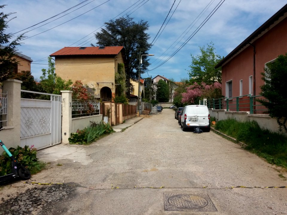 Lyon 5e - Chemin des Cytises - Depuis la rue Joliot-Curie