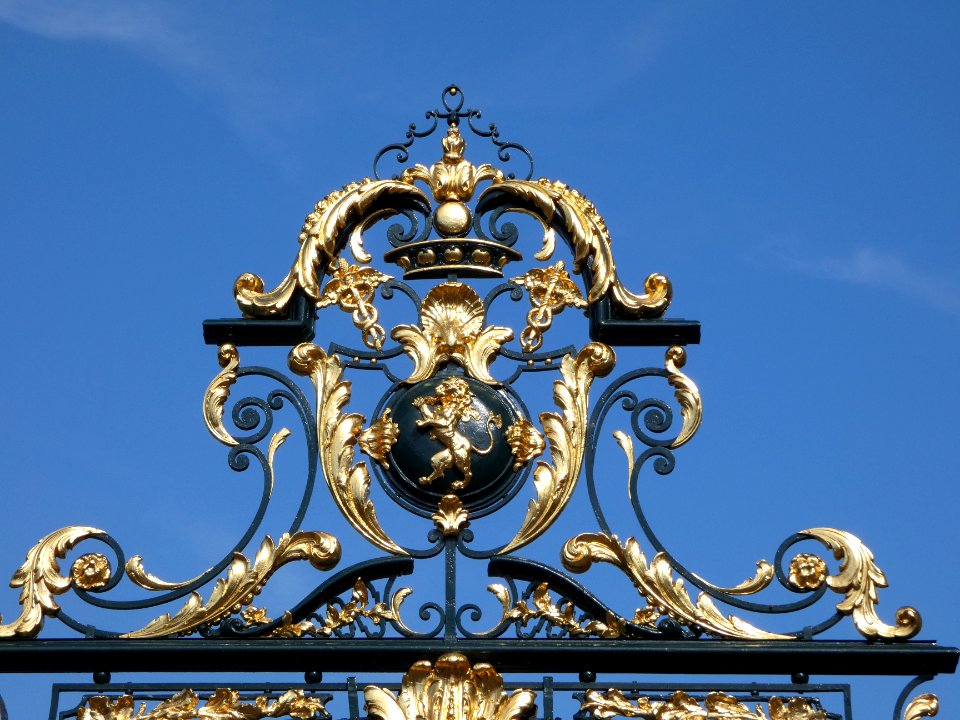 Lyon 6e - Place du Général Leclerc - Porte des Enfants du Rhône - Haut du portail