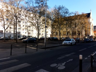 Lyon 6e - Place Jacques Elmaleh, depuis l'angle nord-ouest