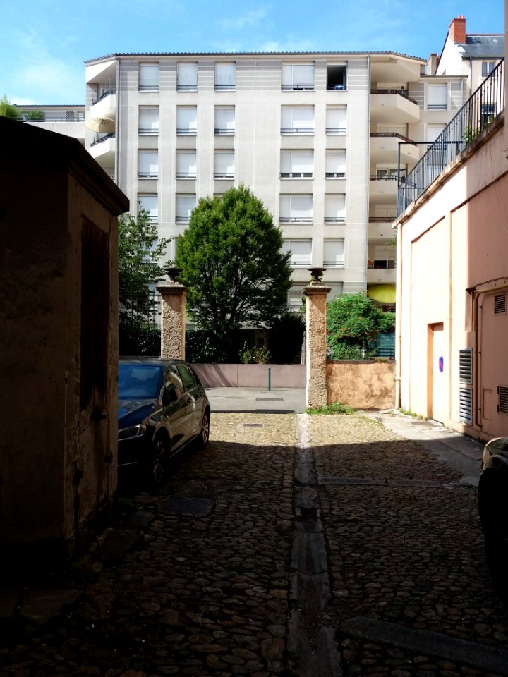 Lyon 6e - Rue Boileau, passage au numéro 82, cour des 41-43 cours Franklin Roosevelt (1)
