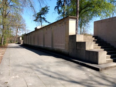 Lyon 6e - Parc de la Tête d'Or, allée du Souvenir Français, côté nord-ouest
