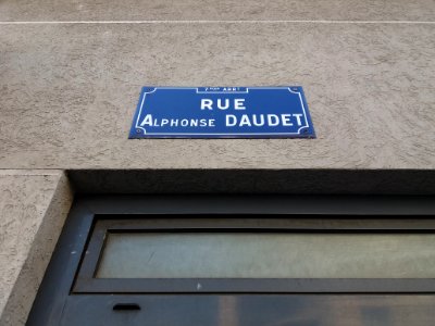 Lyon 7e - Rue Alphonse Daudet, plaque