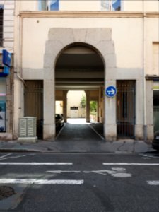 Lyon 6e - Rue Boileau, entrée au numéro 82