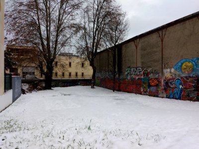 Lyon 7e - Avenue Debourg - Halle Deboug - Jardin sous la neige