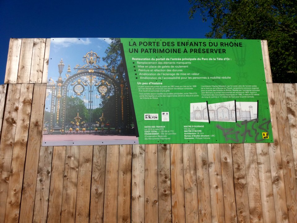 Lyon 6e - Parc de la Tête d'Or, porte des Enfants du Rhône, affiche sur la restauration