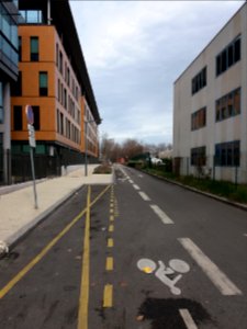 Lyon 7e - Espace Henry Vallée, depuis le boulevard Jules Carteret