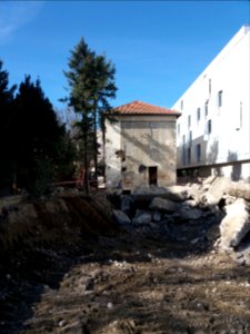 Lyon 7e - Boulevard Yves Farge, maison en démolition au niveau du 108