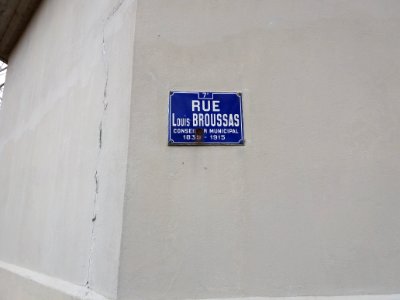 Lyon 7e - Parc de Gerland, rue Louis Broussas, plaque