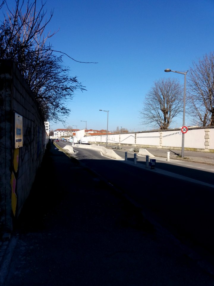 Lyon 7e - Boulevard de l'Artillerie, côté nord