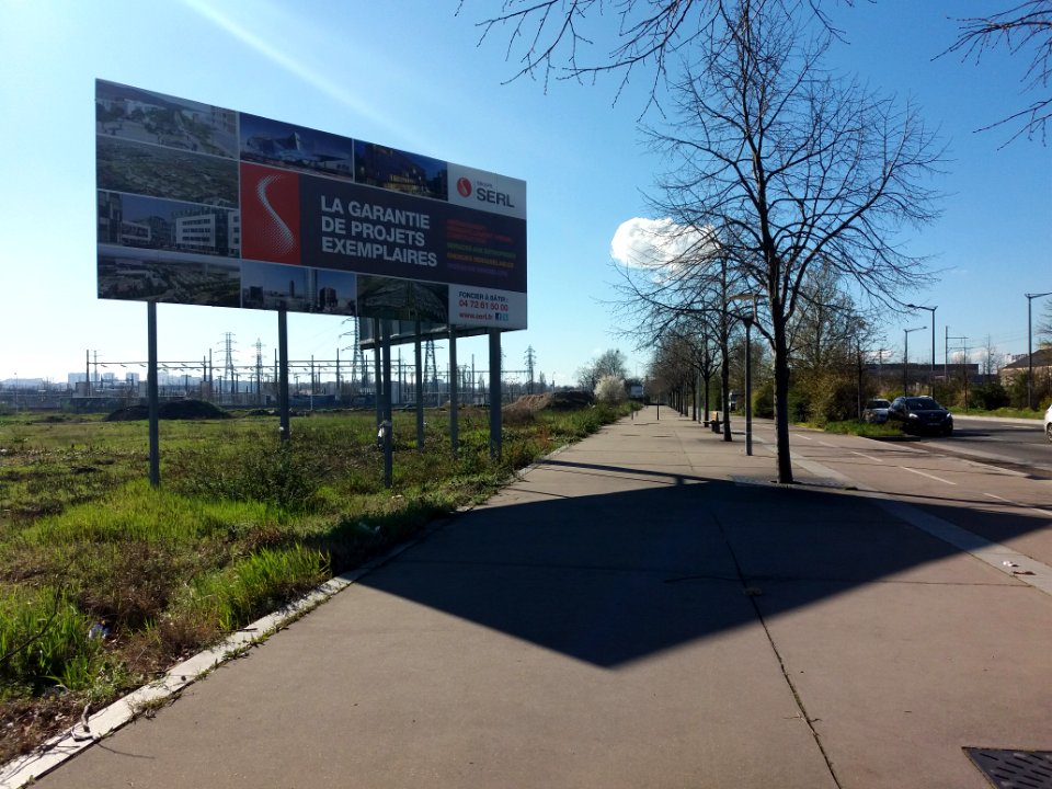 Lyon 7e - Boulevard Chambaud de la Bruyère, côté sud, vers la rue Jean Grolier