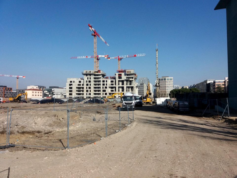 Lyon 7e - Rue Clément Marot, travaux d'aménagement du terrain ZAC des Girondins 2